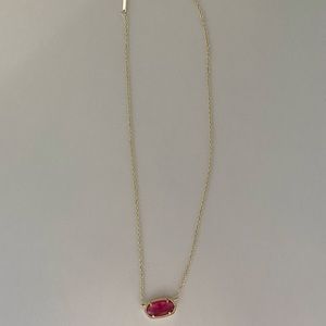 Kendra Scott pendant necklace